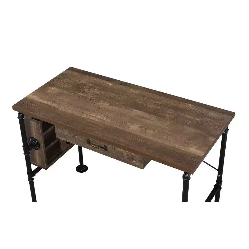 Bureau à piétement métallique